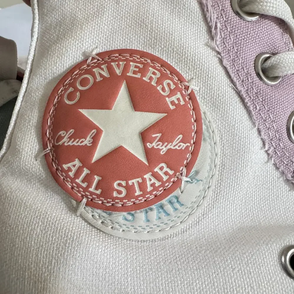 Converse Chuck Taylor All Star Hi Top Sneaker Women 7 White Upper Canvas 572442F